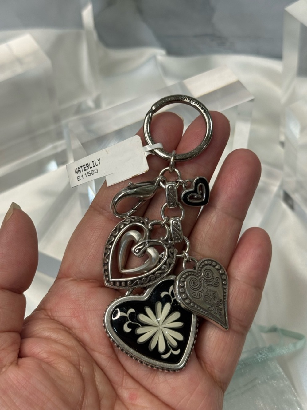 NWT Brighton Waterlily Heart Cluster Bag Charm / Key Fob - Picture 5 of 6